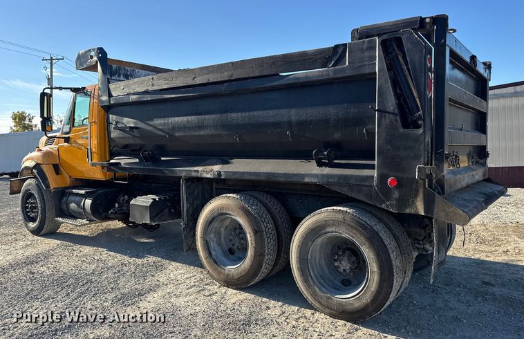 image for item DW6675 2009 International 7500 dump truck