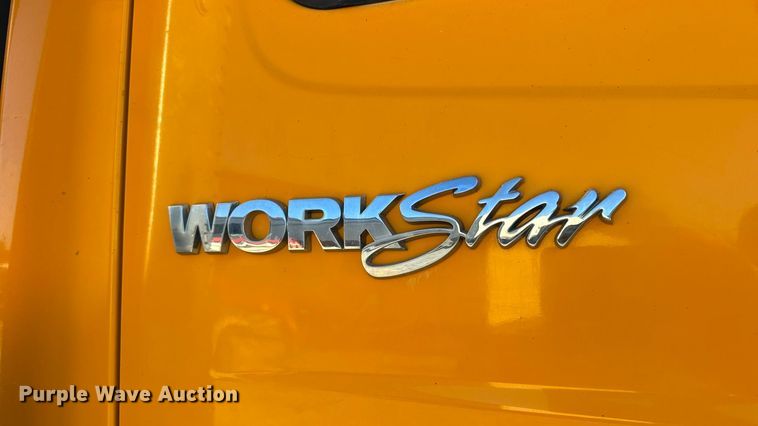 image for item DW6675 2009 International 7500 dump truck