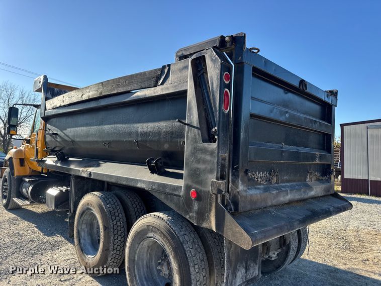 image for item DW6675 2009 International 7500 dump truck