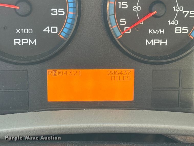 image for item DW6675 2009 International 7500 dump truck