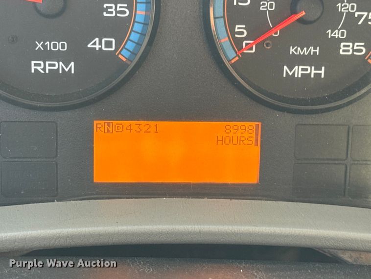 image for item DW6675 2009 International 7500 dump truck