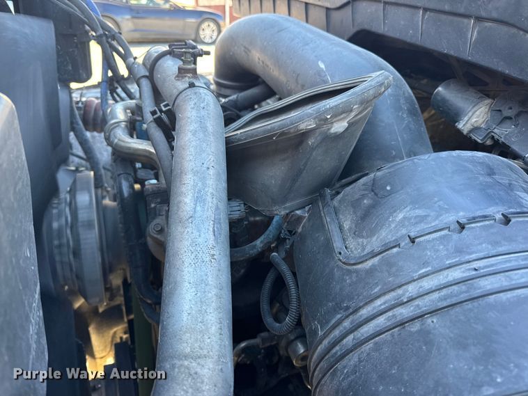 image for item DW6675 2009 International 7500 dump truck