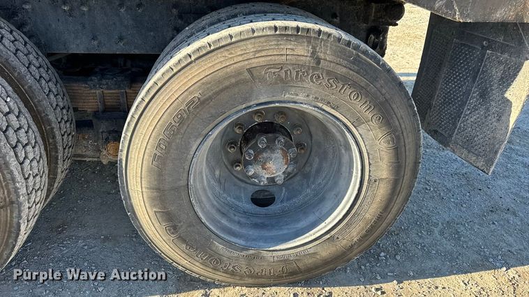 image for item DW6675 2009 International 7500 dump truck