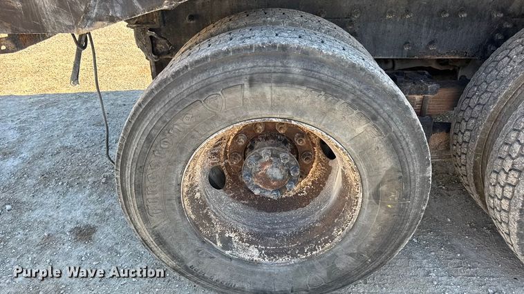 image for item DW6675 2009 International 7500 dump truck