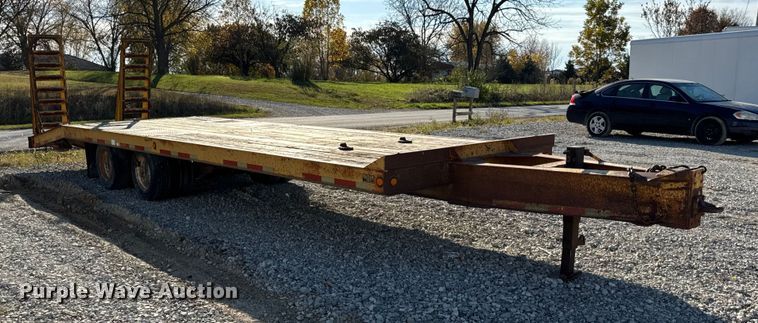 image for item DW6677 1998 Butler Trailer Mfg. B-3030-FD equipment trailer