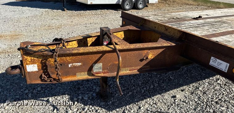 image for item DW6677 1998 Butler Trailer Mfg. B-3030-FD equipment trailer