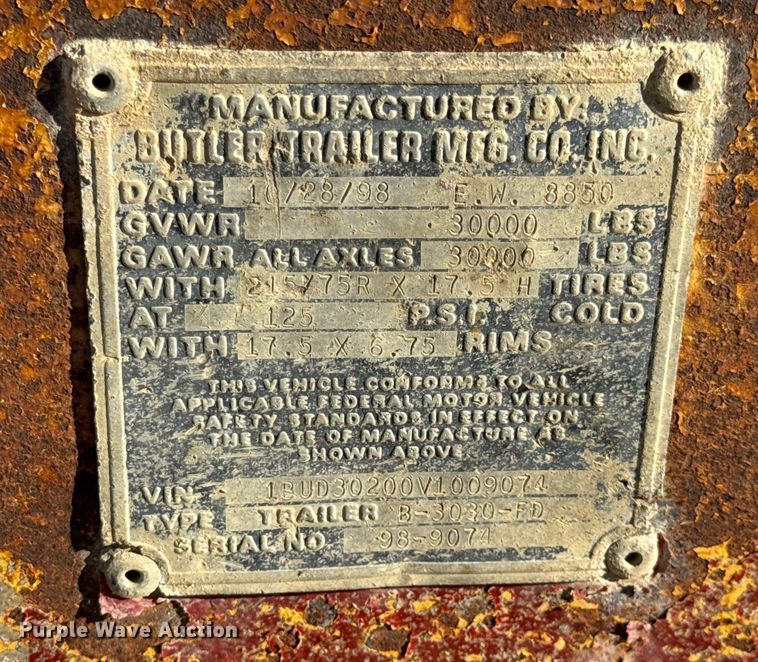 image for item DW6677 1998 Butler Trailer Mfg. B-3030-FD equipment trailer