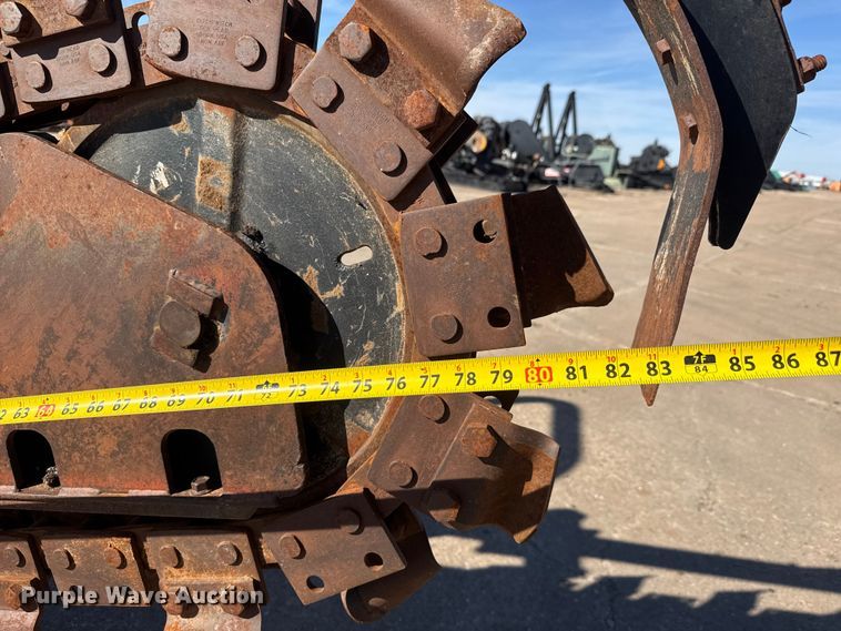 image for item DW6751 1999 Ditch Witch 8020T trencher