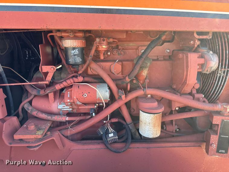 image for item DW6751 1999 Ditch Witch 8020T trencher