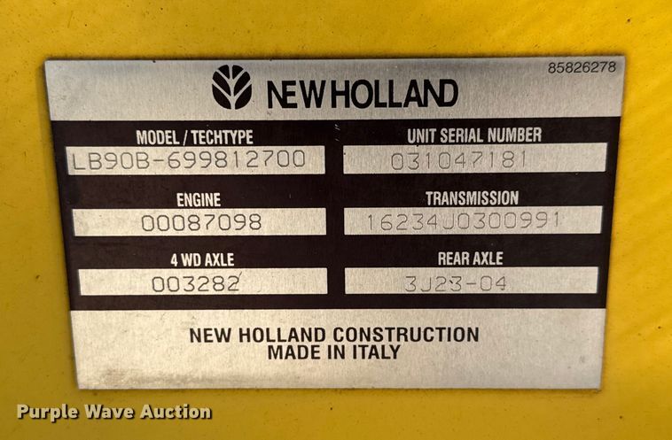 image for item DW6754 2004 New Holland LB90B backhoe