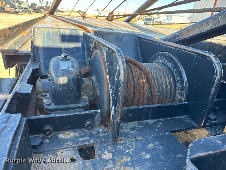 image for item DW6755 2001 Kenworth T800 winch truck