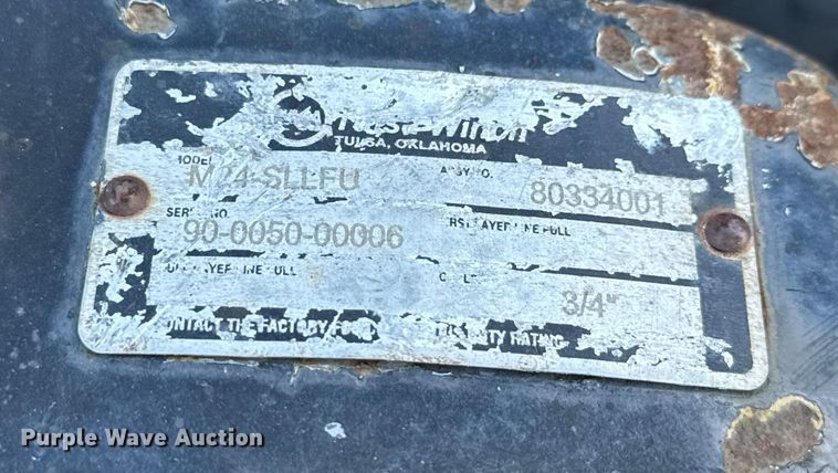 image for item DW6755 2001 Kenworth T800 winch truck