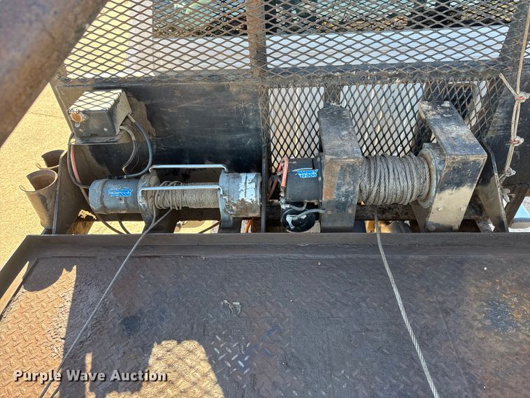 image for item DW6760 2018 RAM 5500HD winch truck