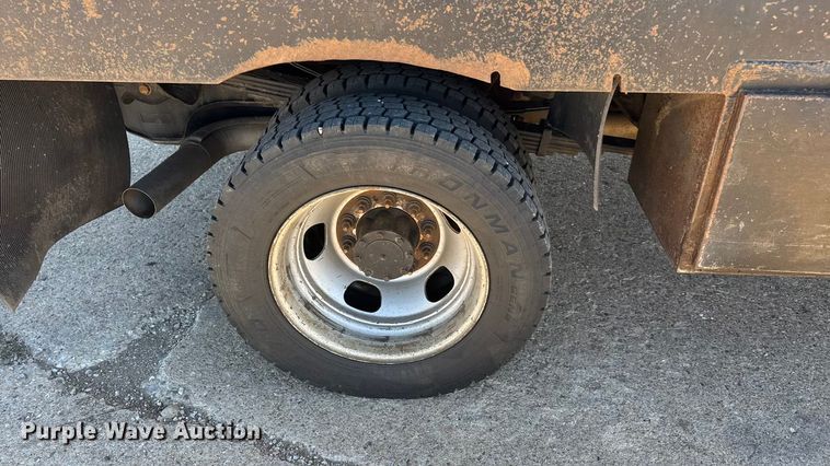 image for item DW6760 2018 RAM 5500HD winch truck