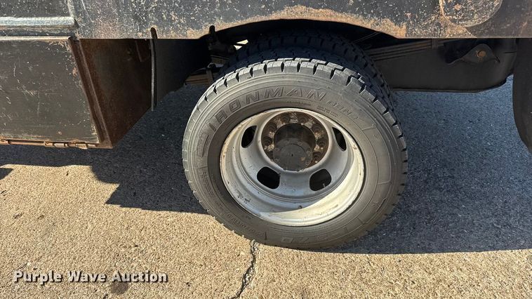 image for item DW6760 2018 RAM 5500HD winch truck