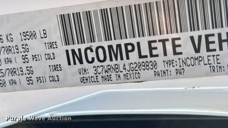 image for item DW6760 2018 RAM 5500HD winch truck