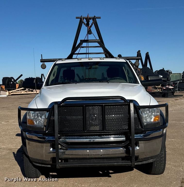 image for item DW6763 2012 Dodge Ram 5500HD winch truck