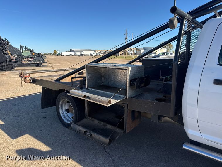 image for item DW6763 2012 Dodge Ram 5500HD winch truck