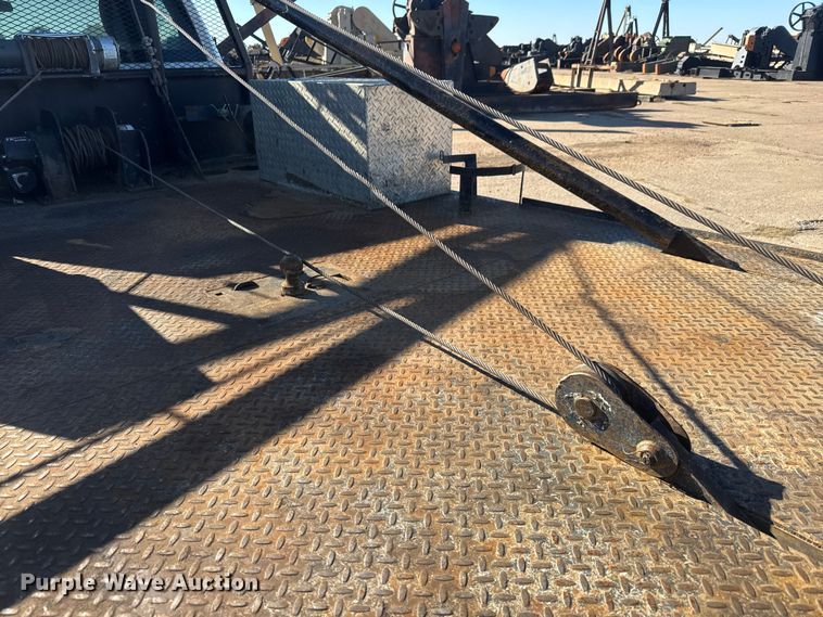 image for item DW6763 2012 Dodge Ram 5500HD winch truck