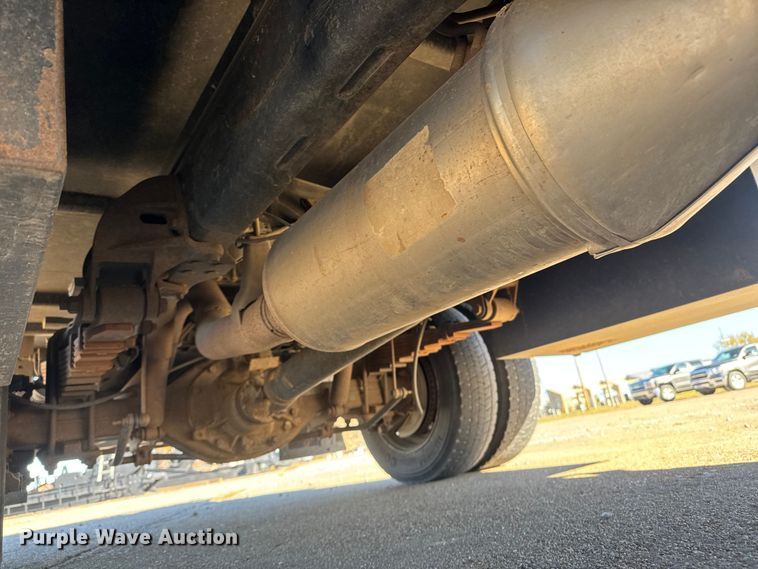 image for item DW6763 2012 Dodge Ram 5500HD winch truck