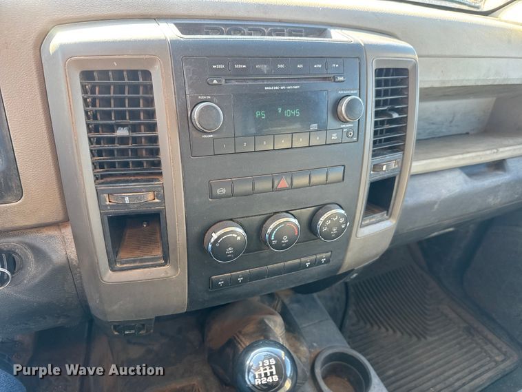 image for item DW6763 2012 Dodge Ram 5500HD winch truck