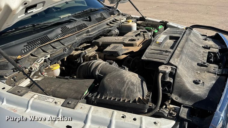 image for item DW6763 2012 Dodge Ram 5500HD winch truck