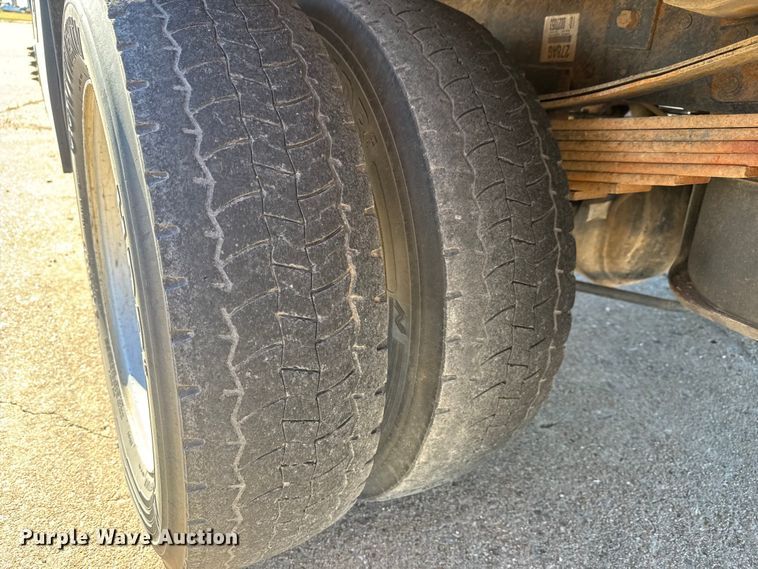 image for item DW6763 2012 Dodge Ram 5500HD winch truck