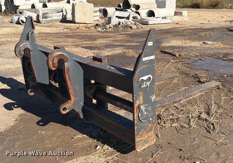 image for item DX5873 GEM 6V 724FORKS96 wheel loader forks