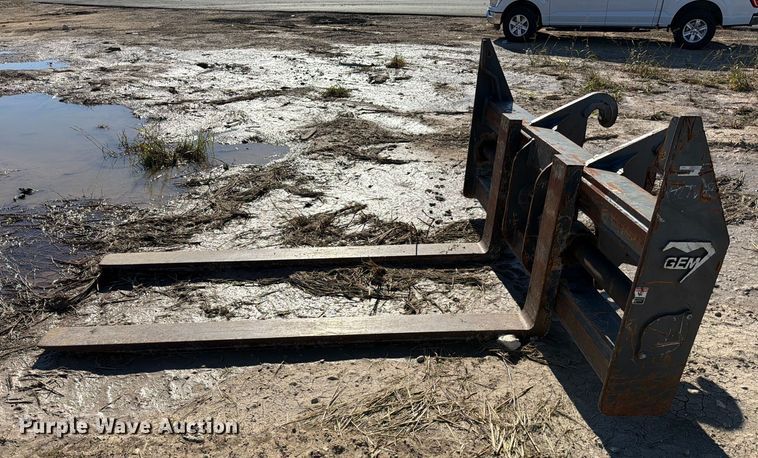 image for item DX5873 GEM 6V 724FORKS96 wheel loader forks