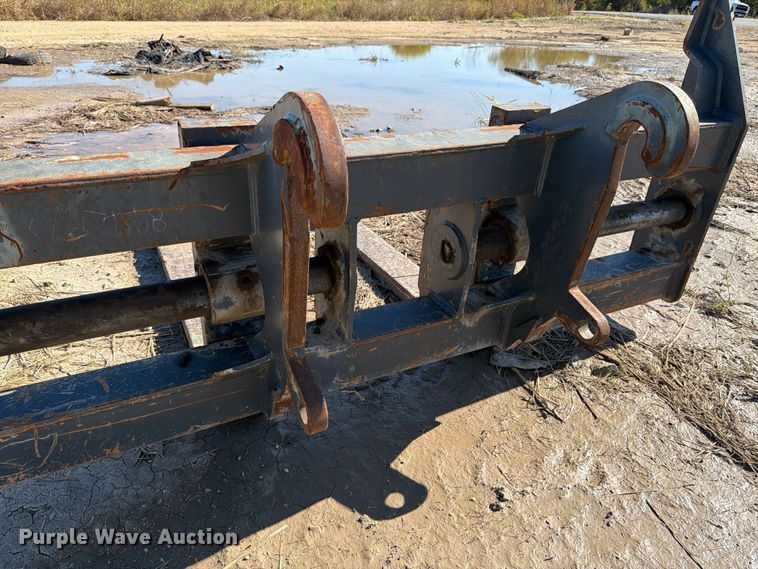 image for item DX5873 GEM 6V 724FORKS96 wheel loader forks