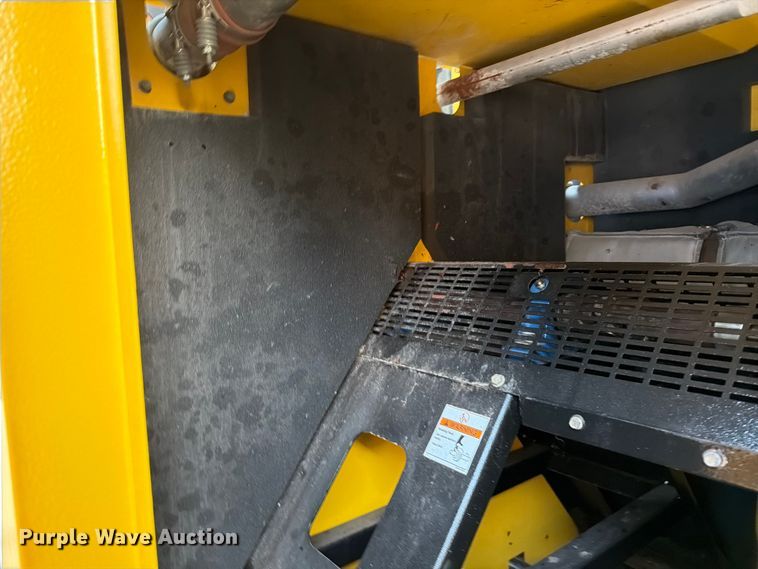 image for item DX5881 Doosan generator