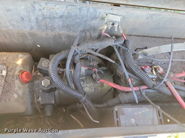 image for item DX6577 2017 Texas Pride DY72021KGN dump trailer