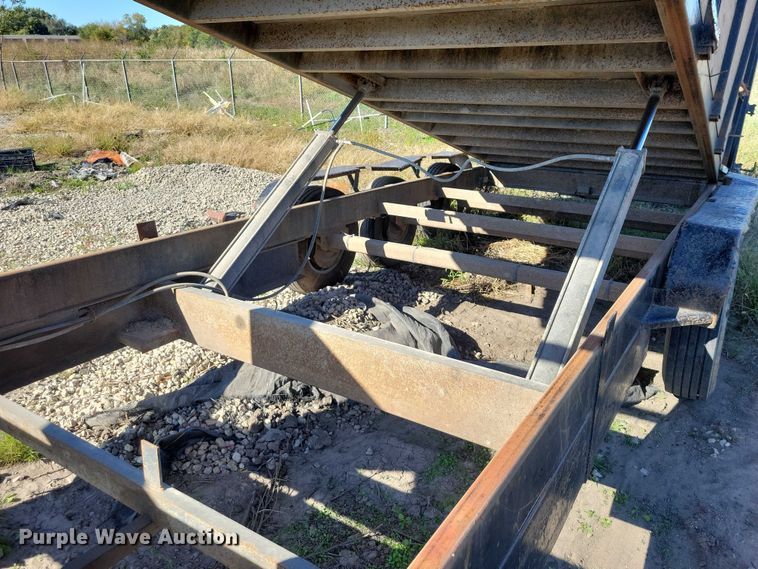 image for item DX6577 2017 Texas Pride DY72021KGN dump trailer