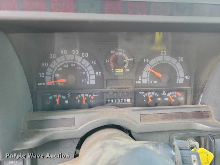 image for item DX6592 2000 Chevrolet  C7500 digger derrick truck