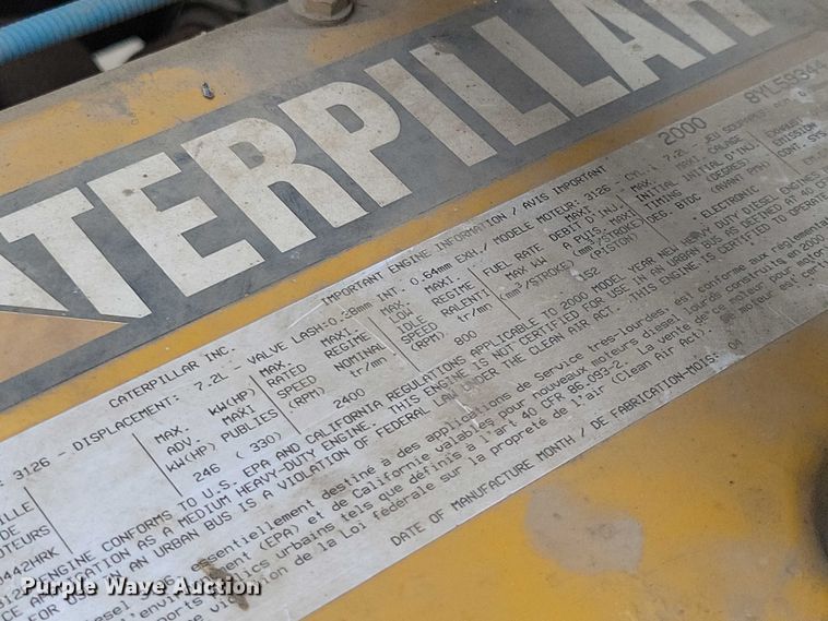 image for item DX6592 2000 Chevrolet  C7500 digger derrick truck