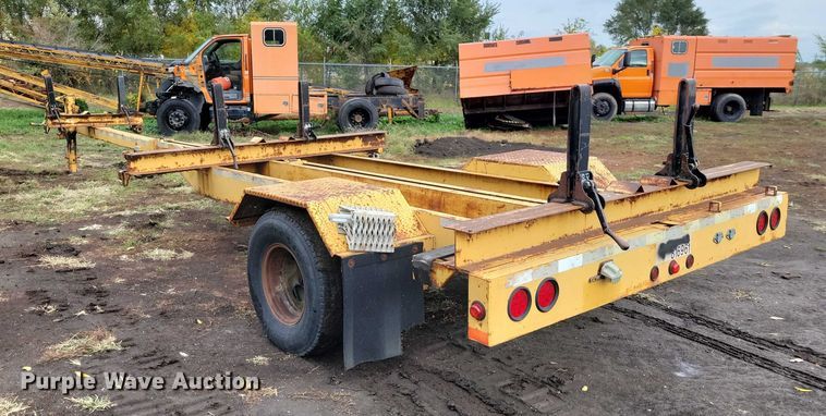 image for item DX6594 2004 Lane pole trailer