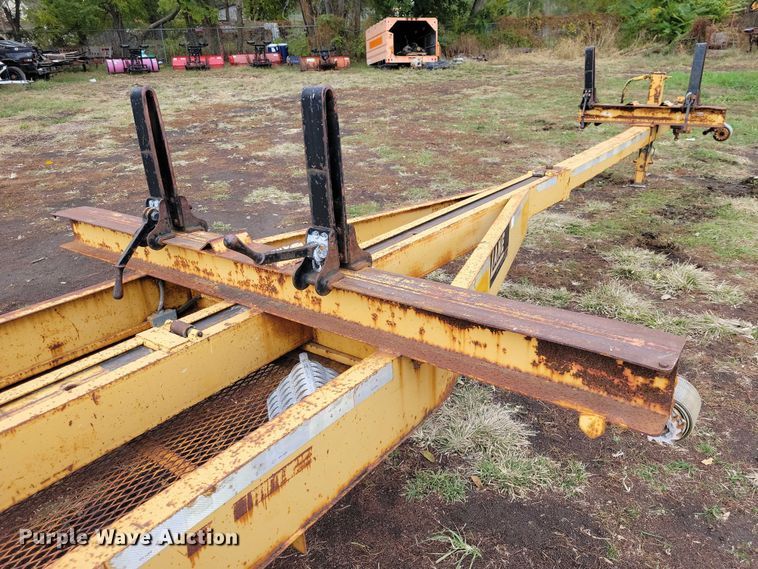 image for item DX6594 2004 Lane pole trailer