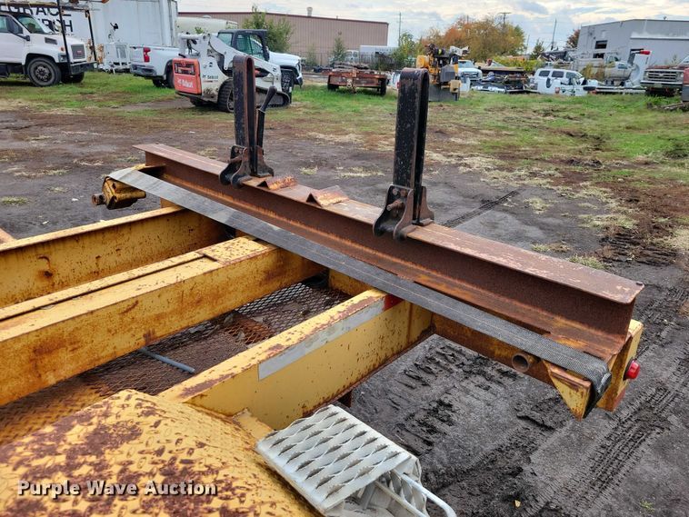 image for item DX6594 2004 Lane pole trailer