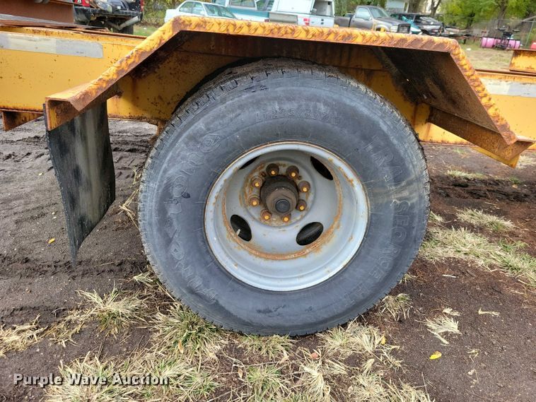 image for item DX6594 2004 Lane pole trailer