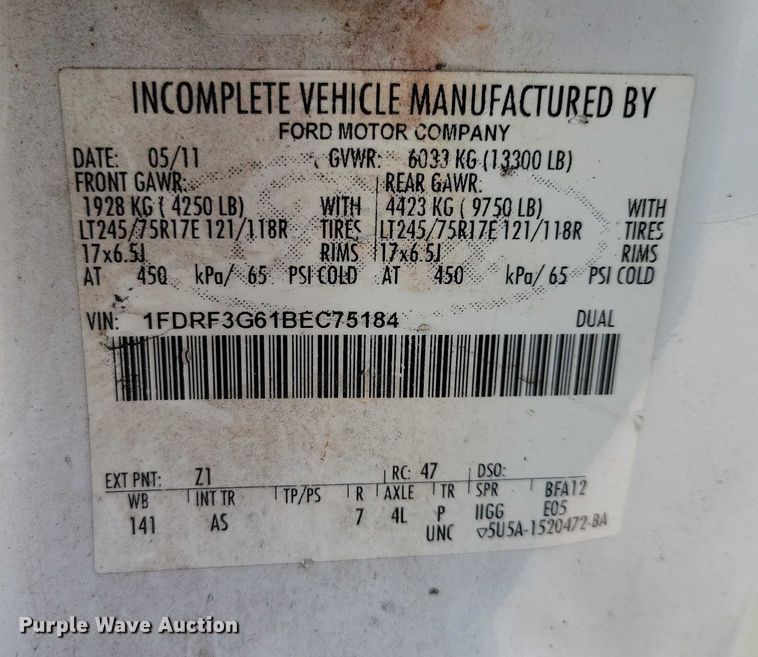 image for item DX6595 2011 Ford F350 Super Duty  bucket truck