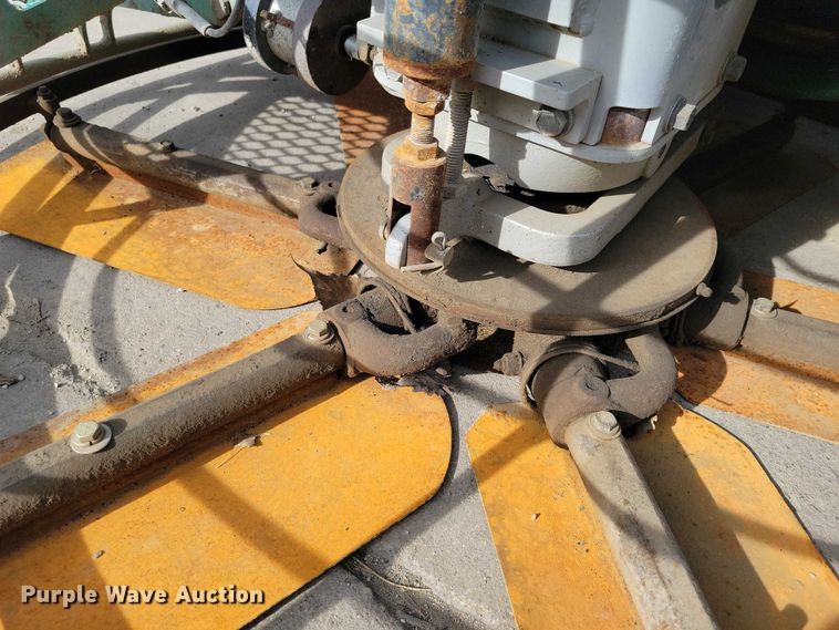 image for item DX6630 2012 Multiquip HTX power trowel