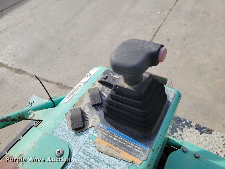 image for item DX6630 2012 Multiquip HTX power trowel