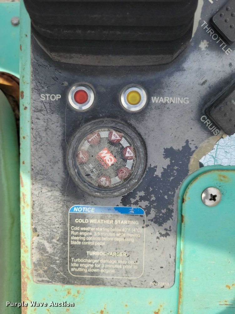 image for item DX6630 2012 Multiquip HTX power trowel