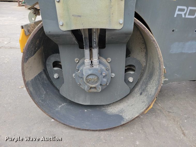 image for item DX6633 2017 Wacker Neuson RD 28 120 double drum vibratory roller