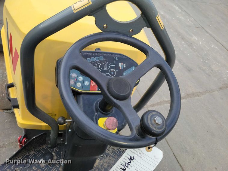 image for item DX6633 2017 Wacker Neuson RD 28 120 double drum vibratory roller