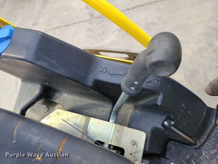 image for item DX6633 2017 Wacker Neuson RD 28 120 double drum vibratory roller