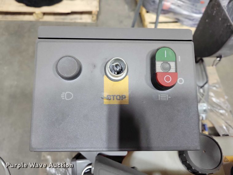 image for item DX6634 Husqvarna FS 600 E concrete saw