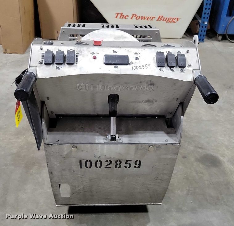 image for item DX6635 2017 Husqvarna Soff-Cut 2500 concrete saw