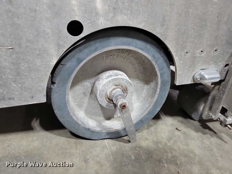 image for item DX6635 2017 Husqvarna Soff-Cut 2500 concrete saw