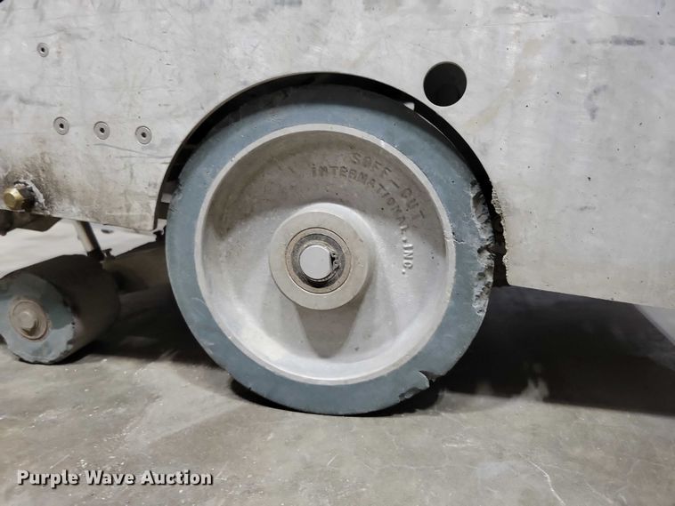 image for item DX6635 2017 Husqvarna Soff-Cut 2500 concrete saw